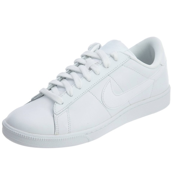 nike tennis classic sneaker